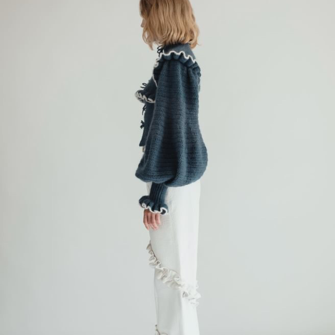 THE KNITTED STAR CARDIGAN